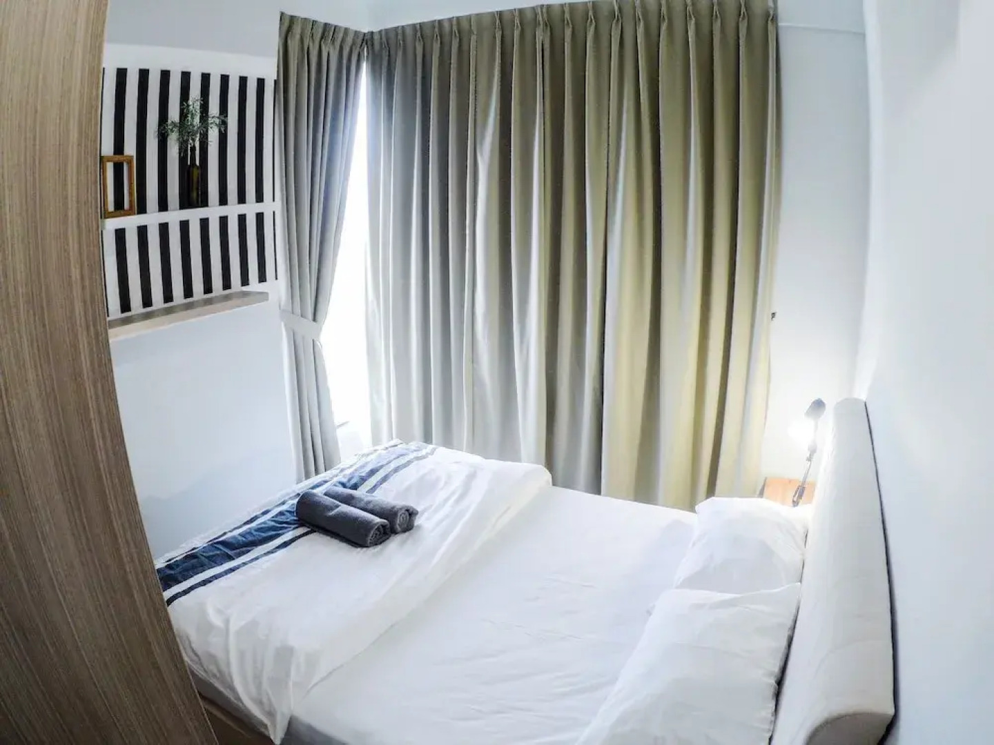 1Tebrau Premium Suites by 12stay