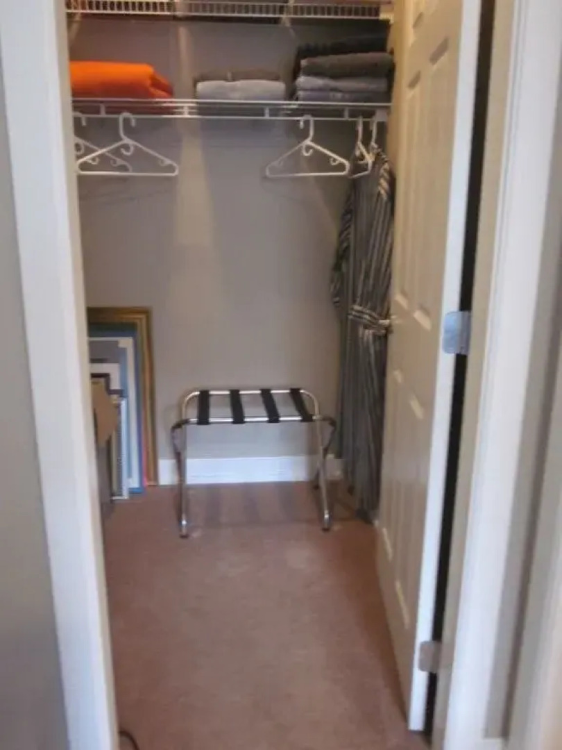 Suite As it Gets Vacation Rental/B&B