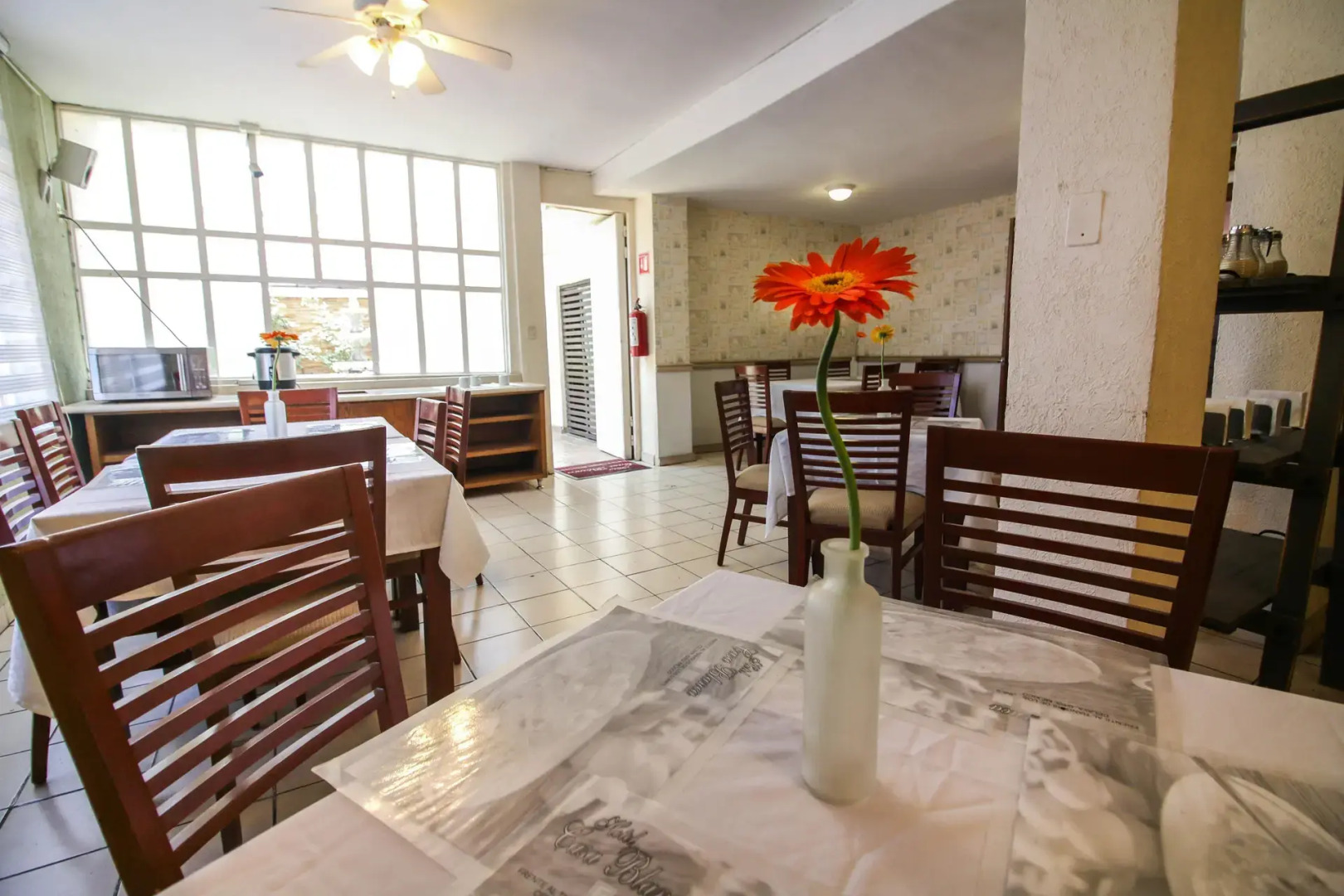 Capital O Hotel Casa Blanca