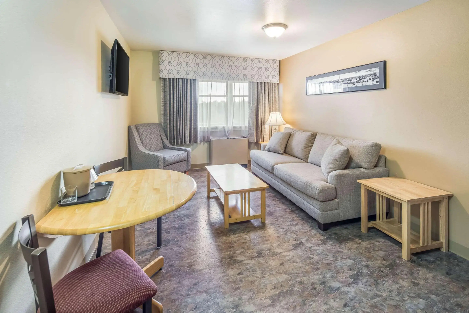 Clarion Hotel & Suites Fairbanks near Ft. Wainwright