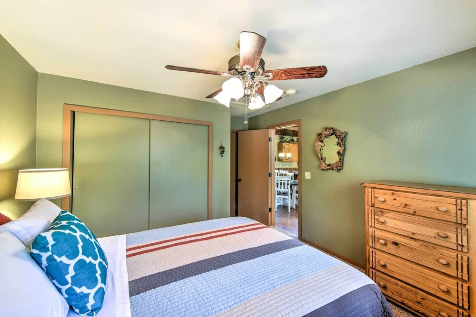 Relax Fireside! Peaceful Forest Haven in Prescott