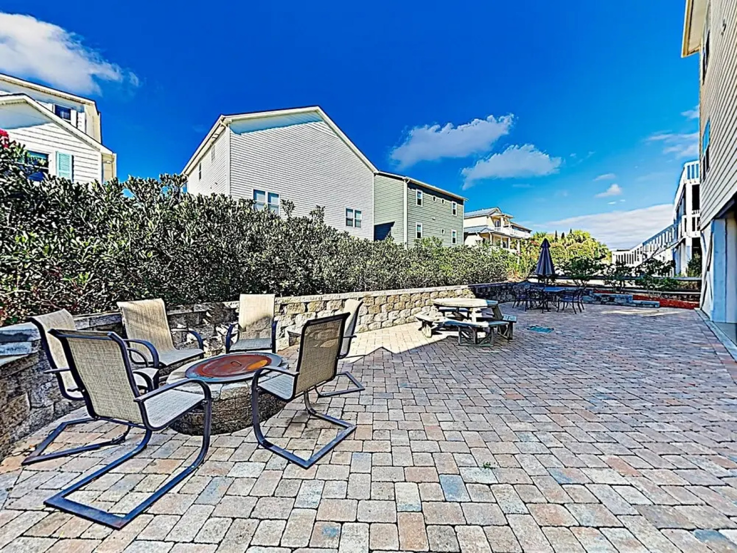 New Listing! Roomy In Private Beach Community 7 Bedroom Home