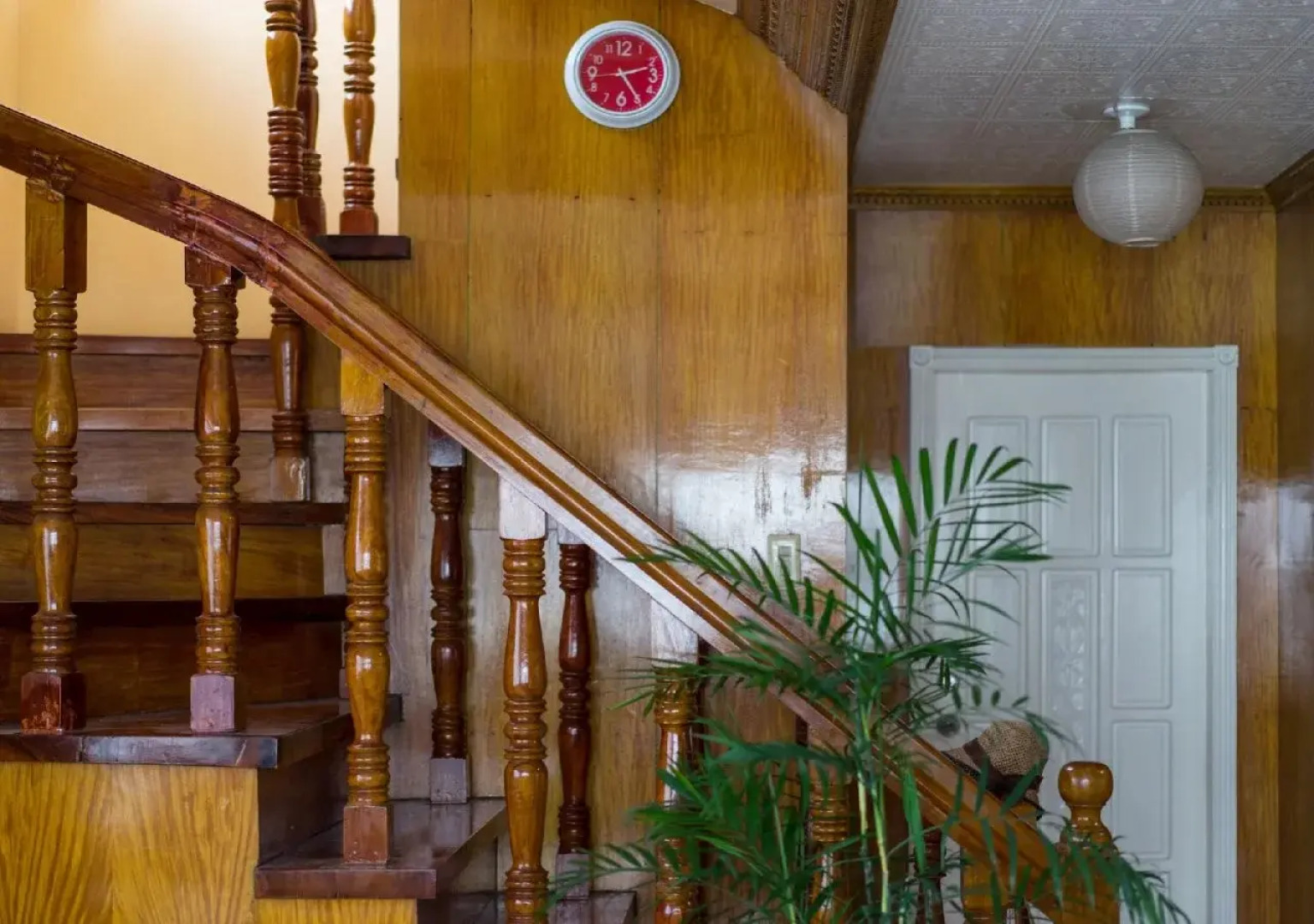 Geordies Hostel and Cafe