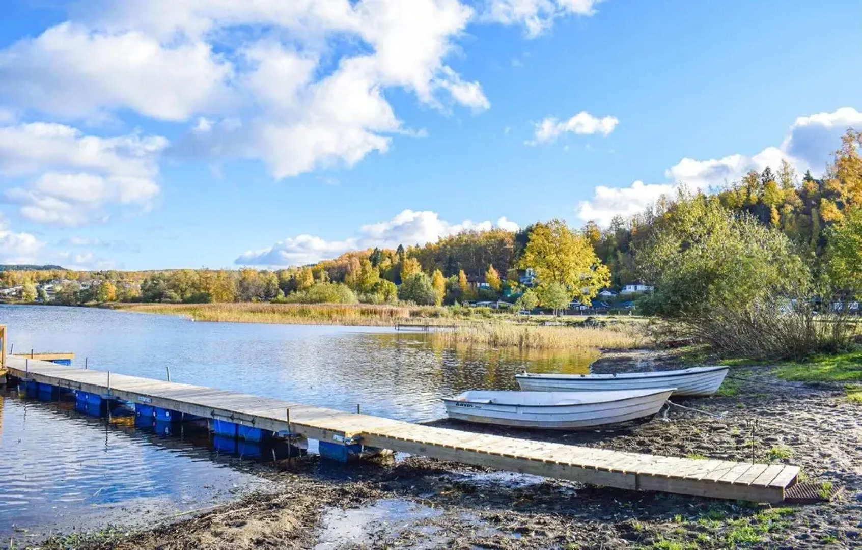 Stunning Home in Huskvarna With 1 Bedrooms