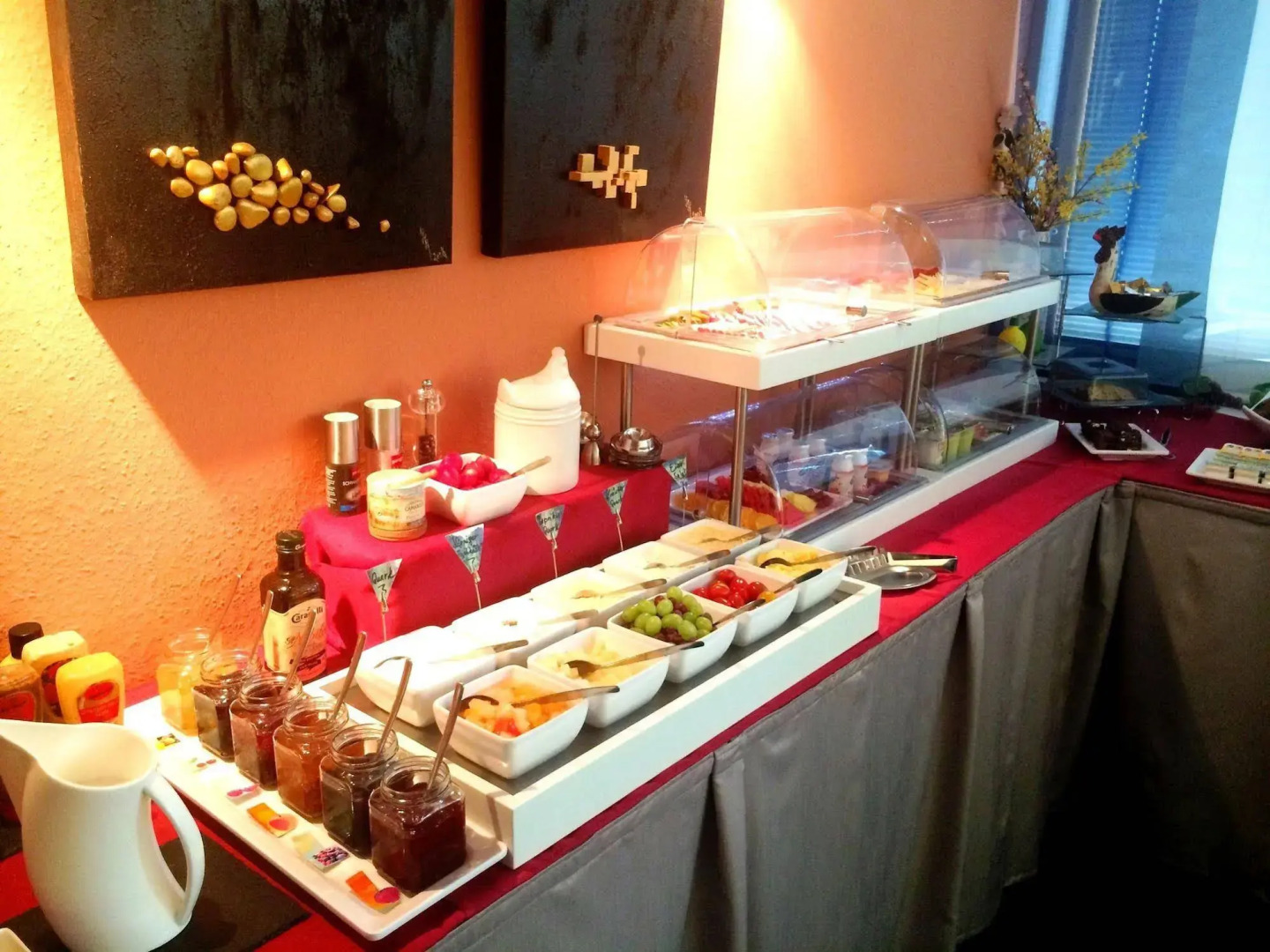 Hotel Stadt Hamburg am Fluss Saarbrücken