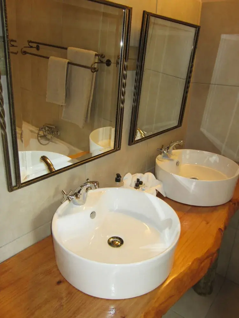 Woodlands Game Lodge