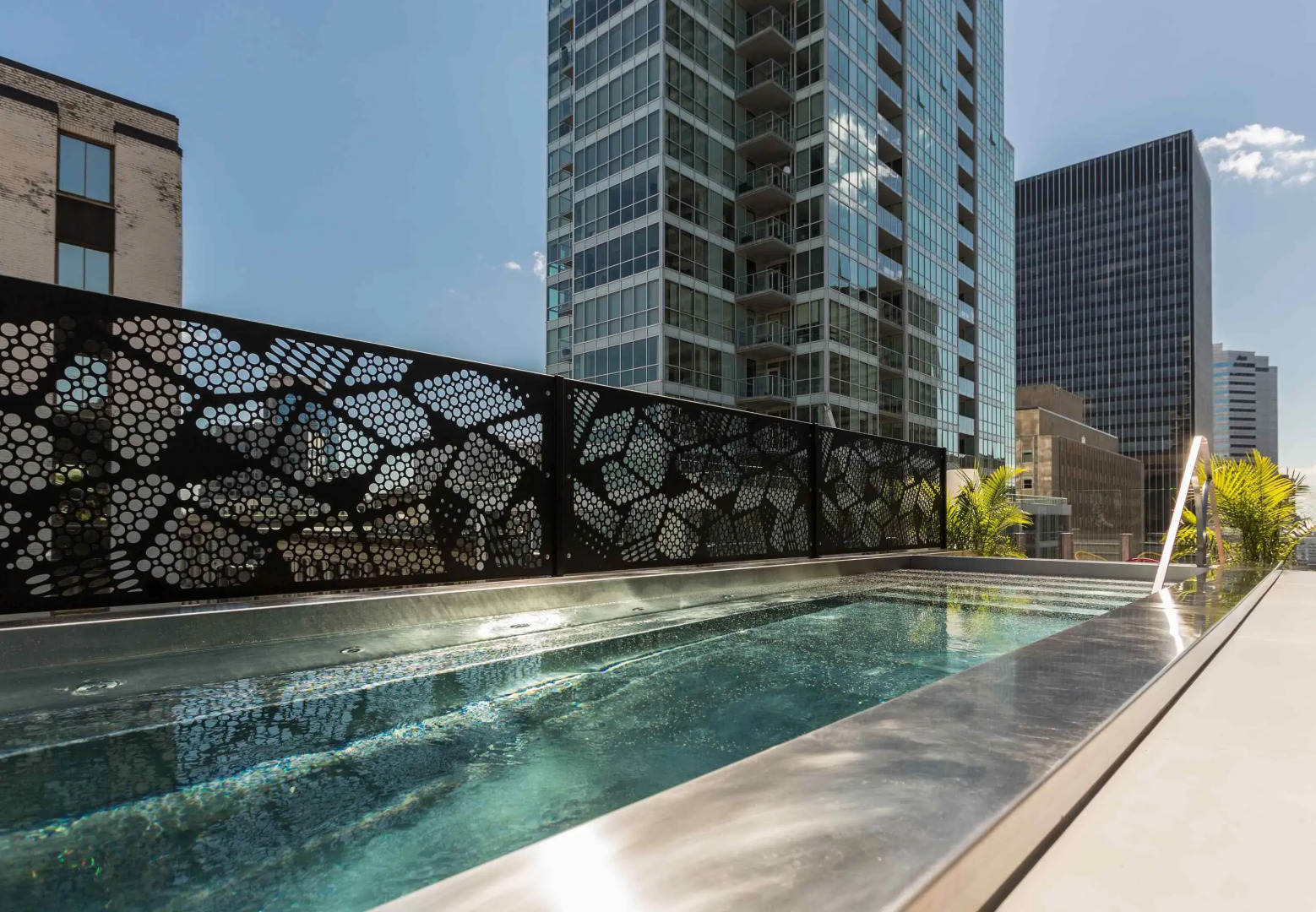 Renaissance Montreal Downtown Hotel