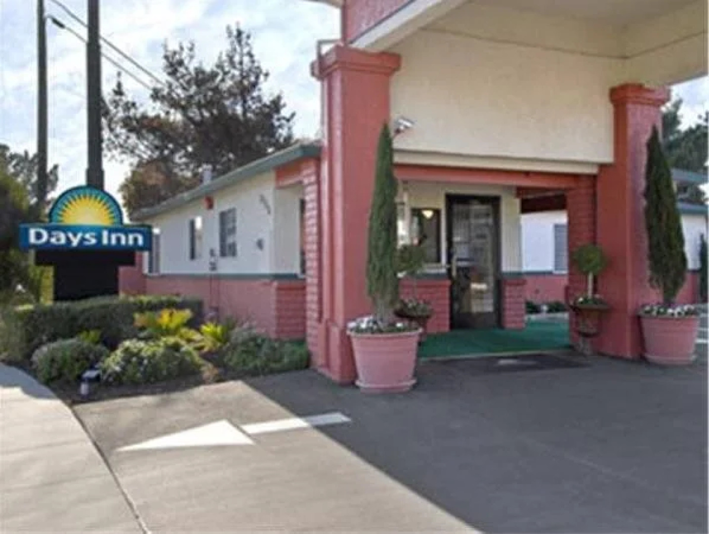 Days inn Salinas Airport