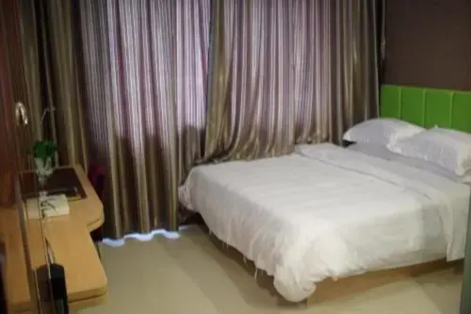 Yangshuo Harbour View Hotel