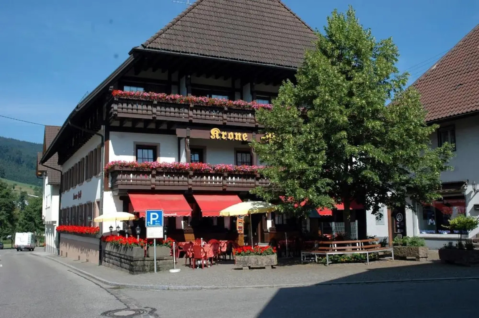 Hotel Restaurant Pension Krone Post