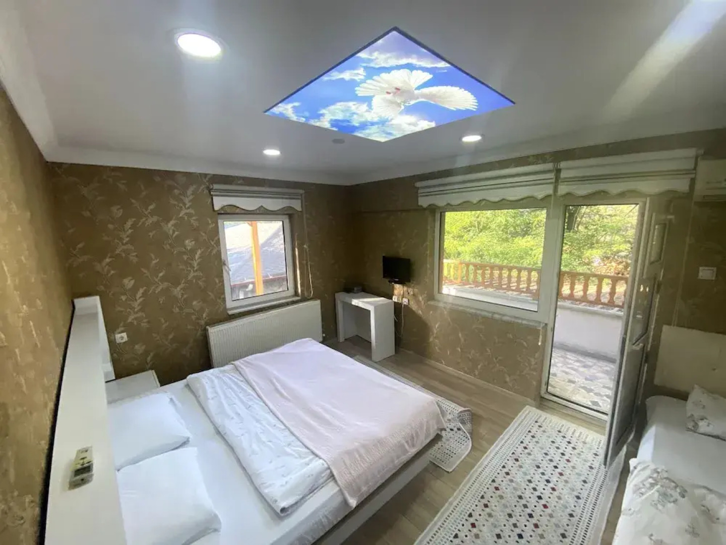 Nesilce Tatil Köyü