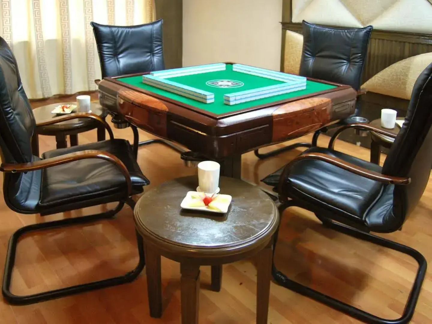 Fangzhong Sunshine Hotel - Dongguan