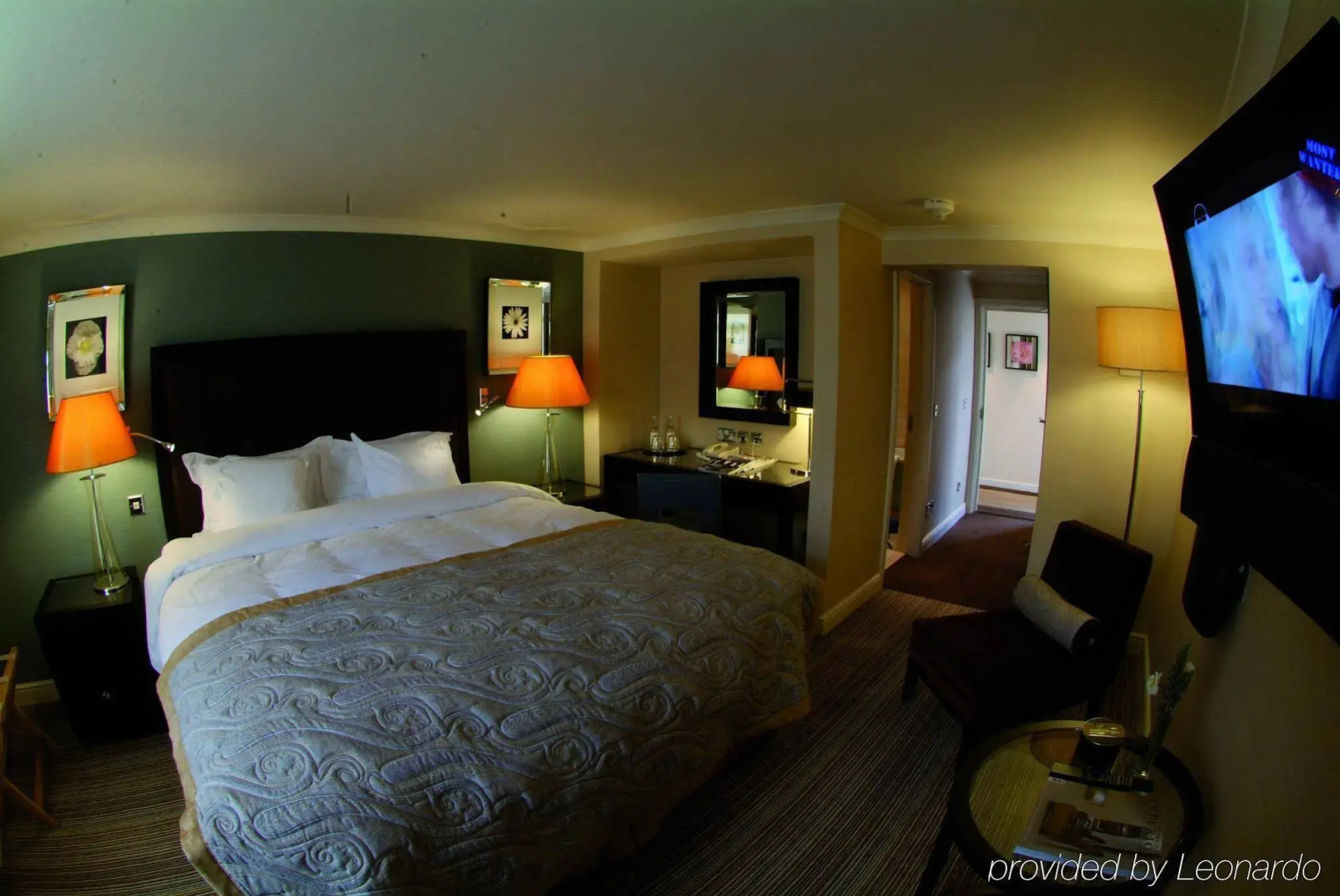 The Lygon Arms - an Iconic Luxury Hotel