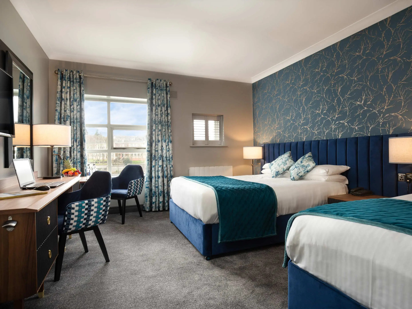 Riverside Park Hotel and Leisure Club