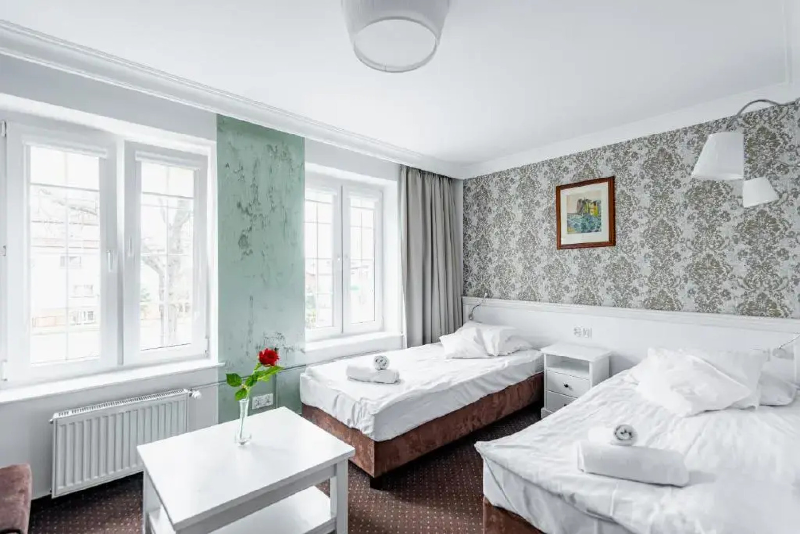 Dom Goscinny Bialy Dworek