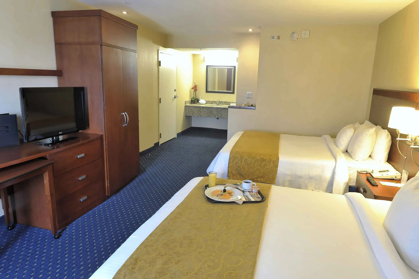 Courtyard Monterrey San Jeronimo/Valle