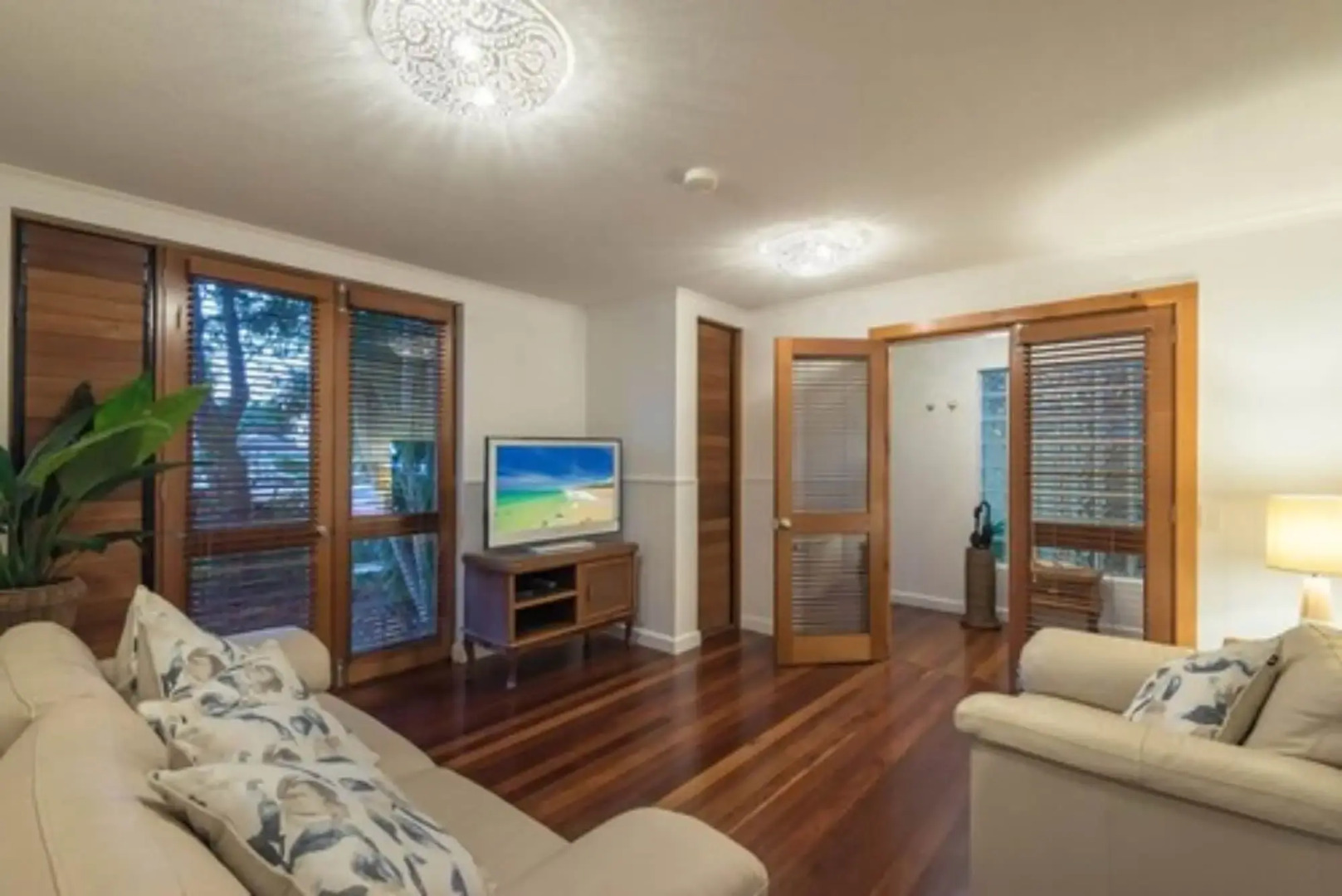 Noosa Outrigger Beach Resort