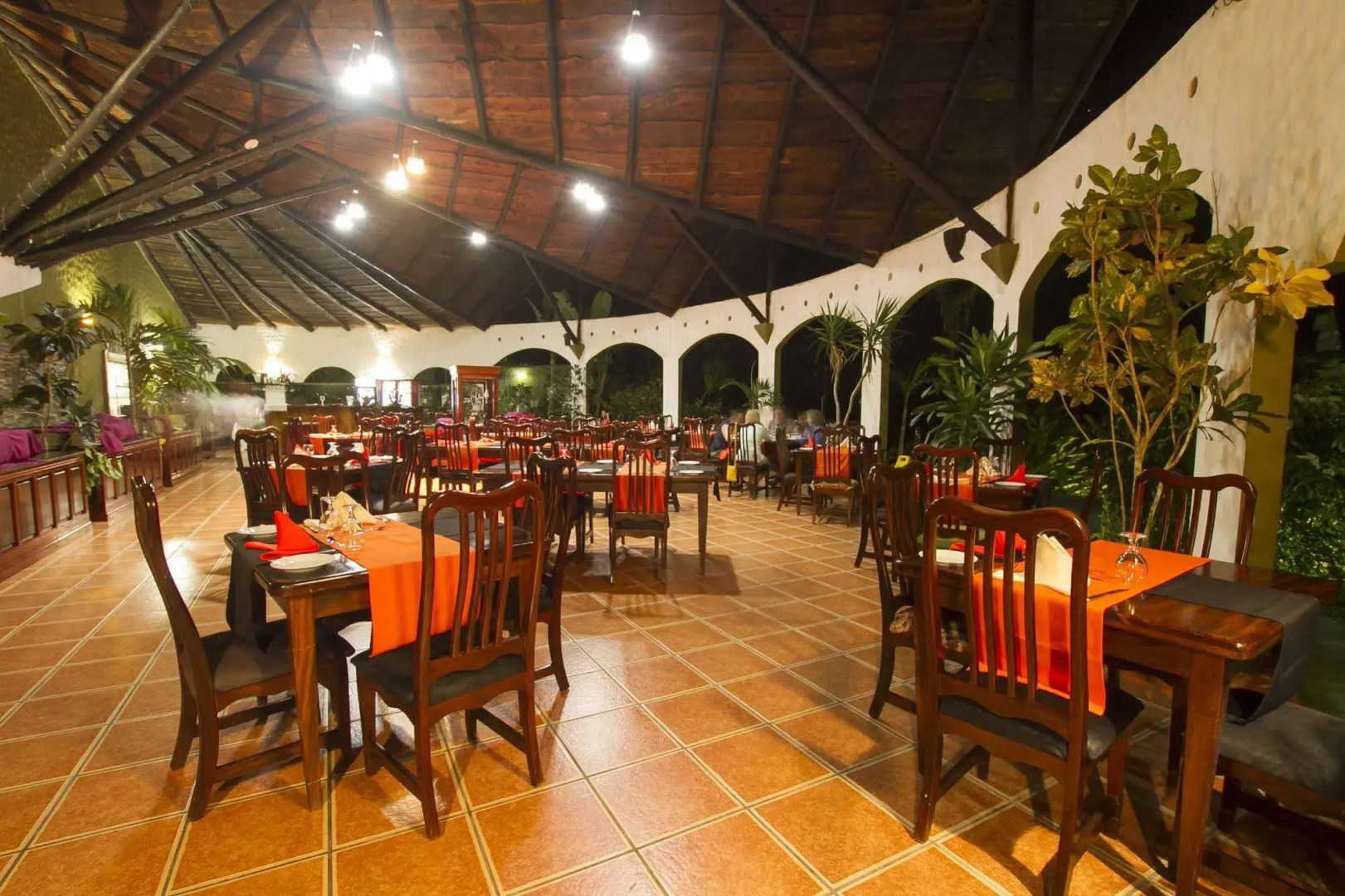 Mountain Paradise Hotel