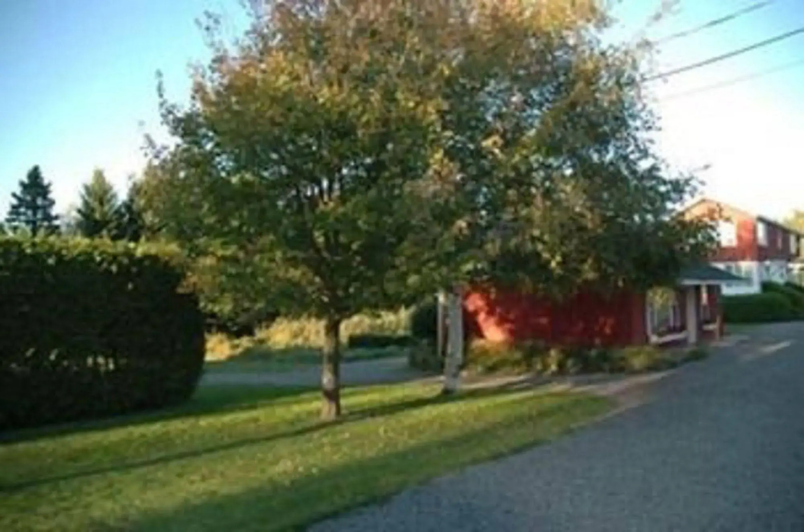 Prague Inn Suites And Cottages