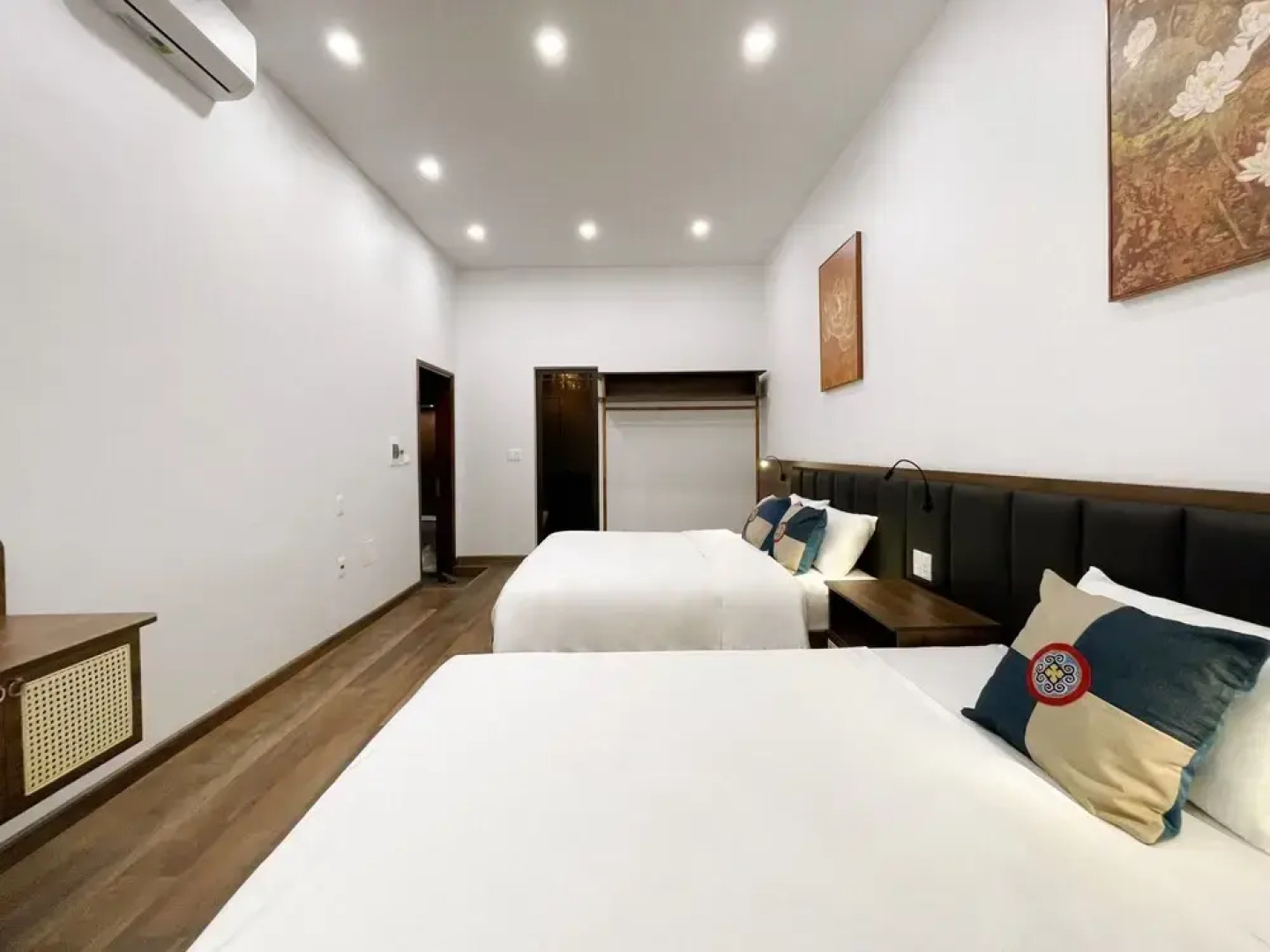 Ban Nho - Little Village