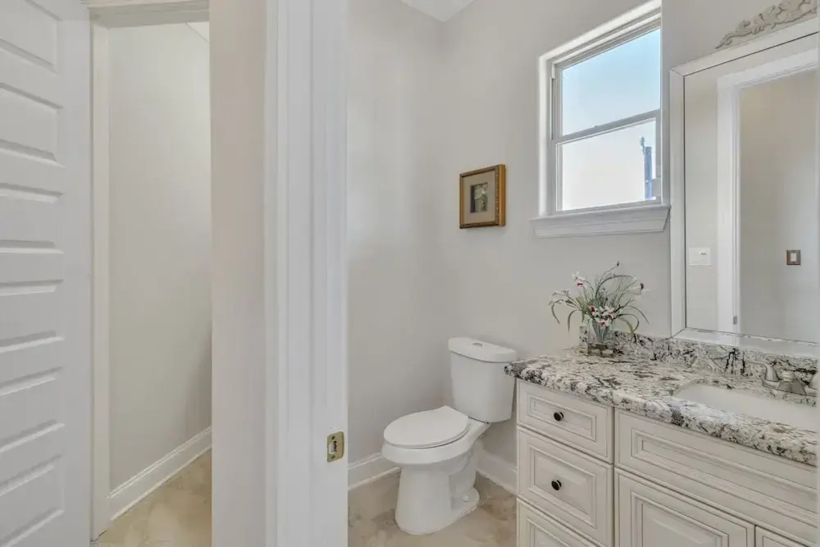 Charming 2 Story Retreat 2 Bedroom Home by RedAwning