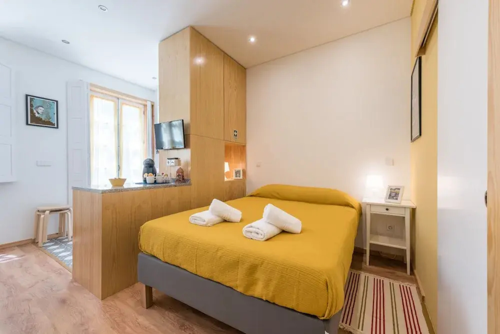 731 Costa Cabral Metro Residence