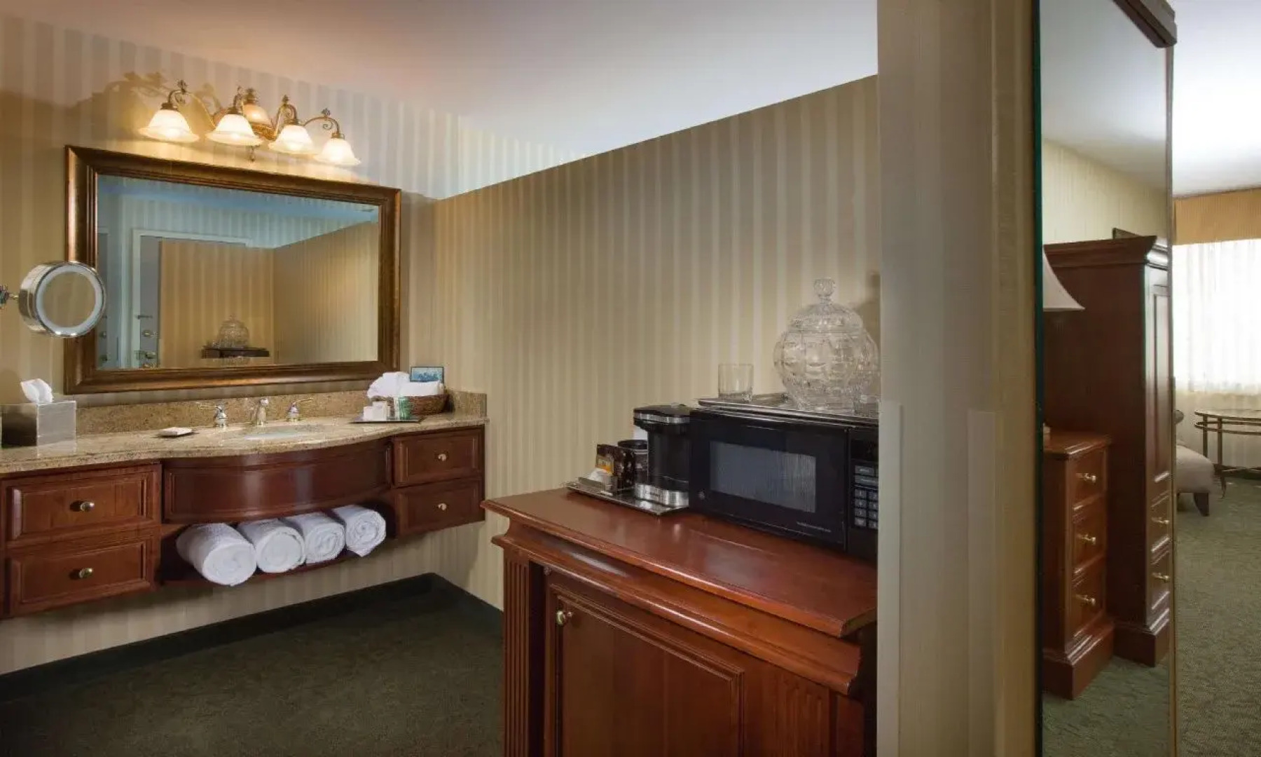 Hilton Chicago/Northbrook