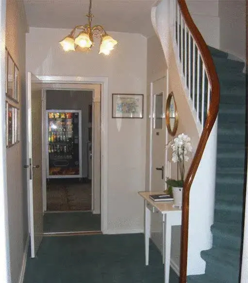 Отель Villa A Hotel