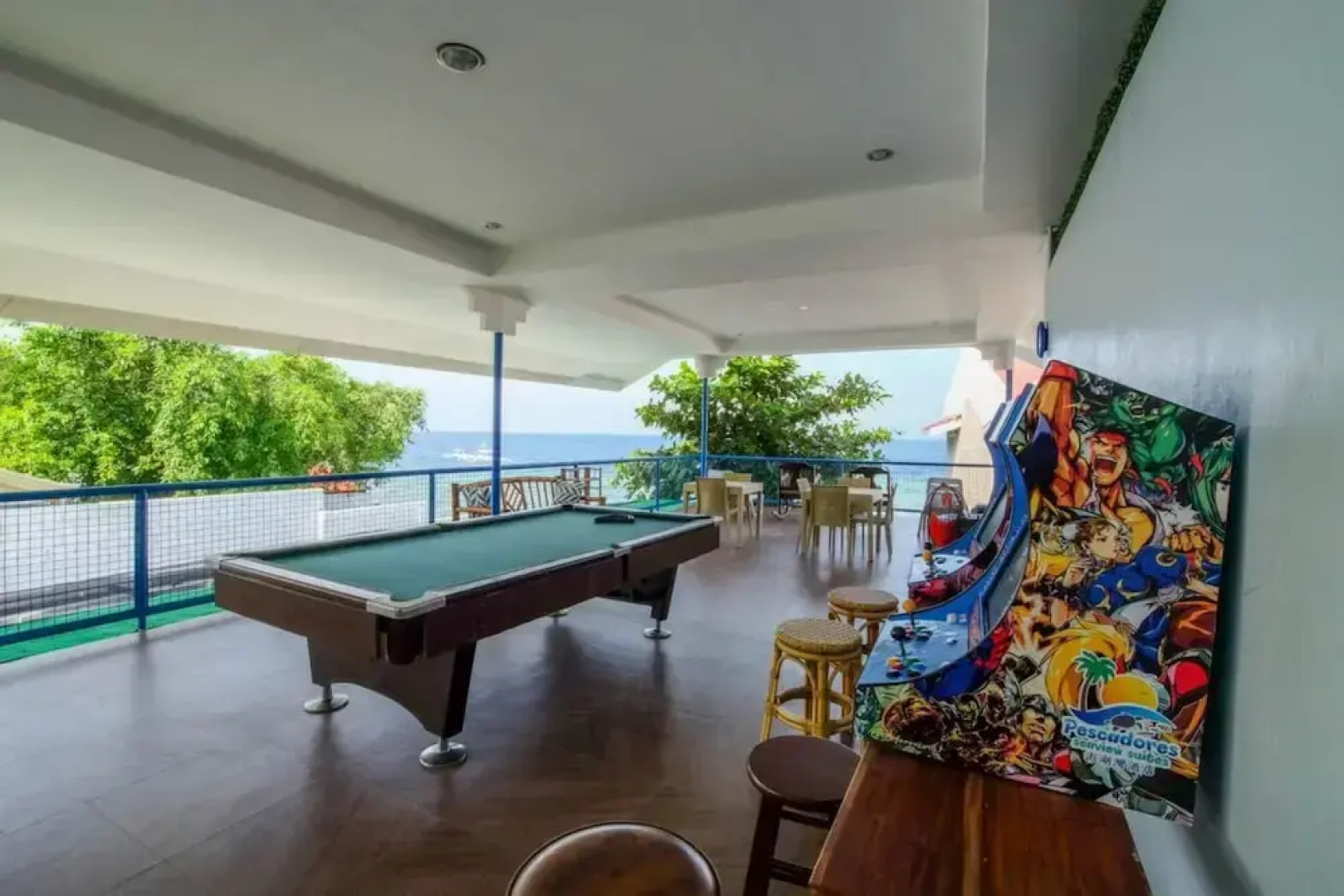 ZEN Rooms Pescadores Seaview Cebu