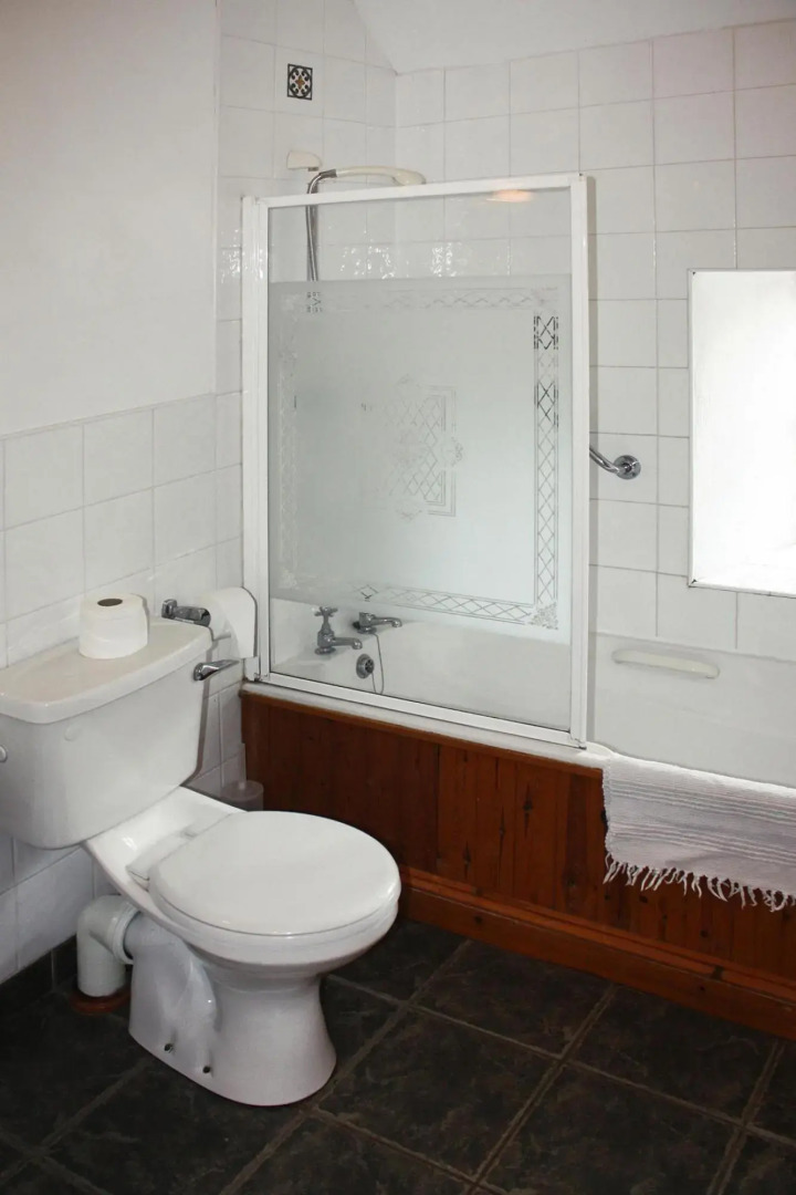 TerryGlass cottage with BBQ