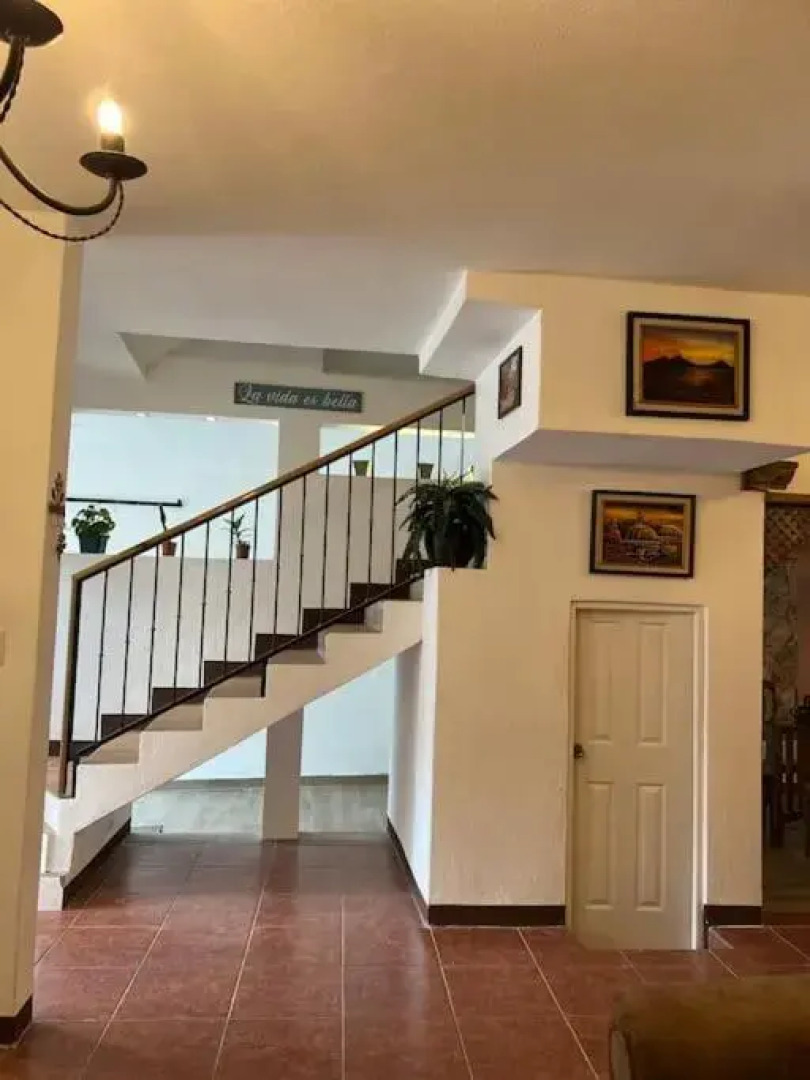 Jesús y María House