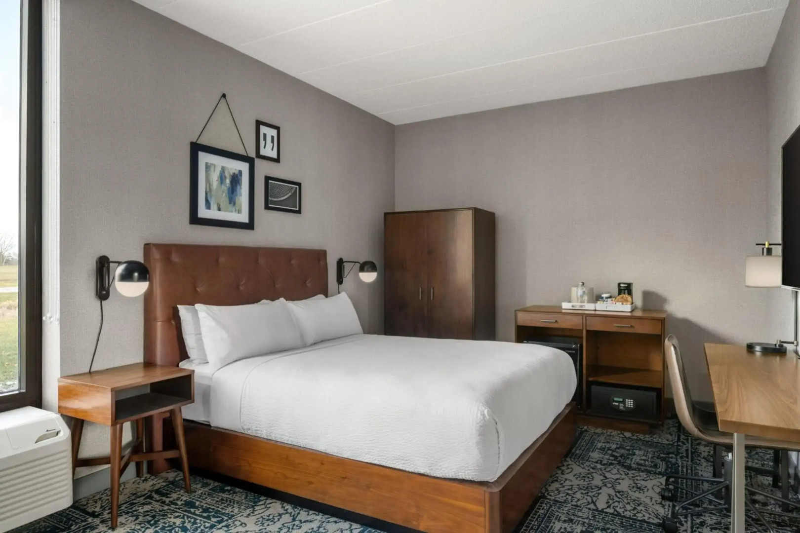 Four Points by Sheraton Chicago Westchester/Oak Brook