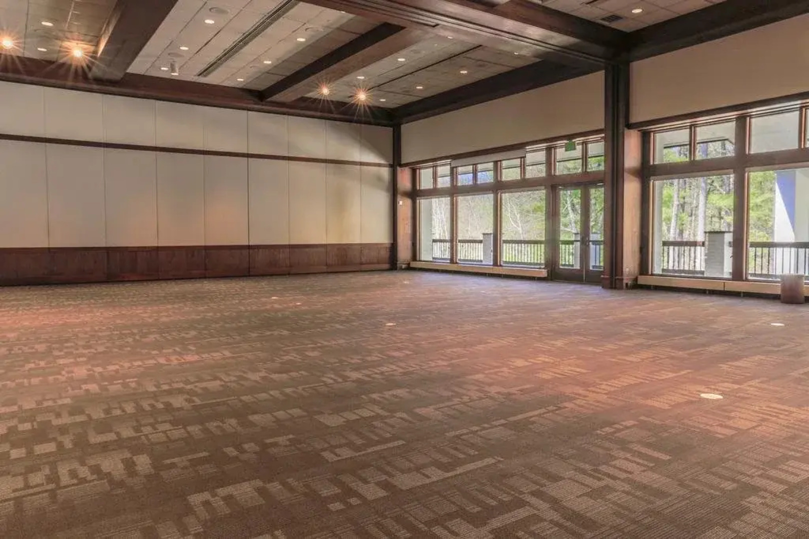 The Lodge at The International