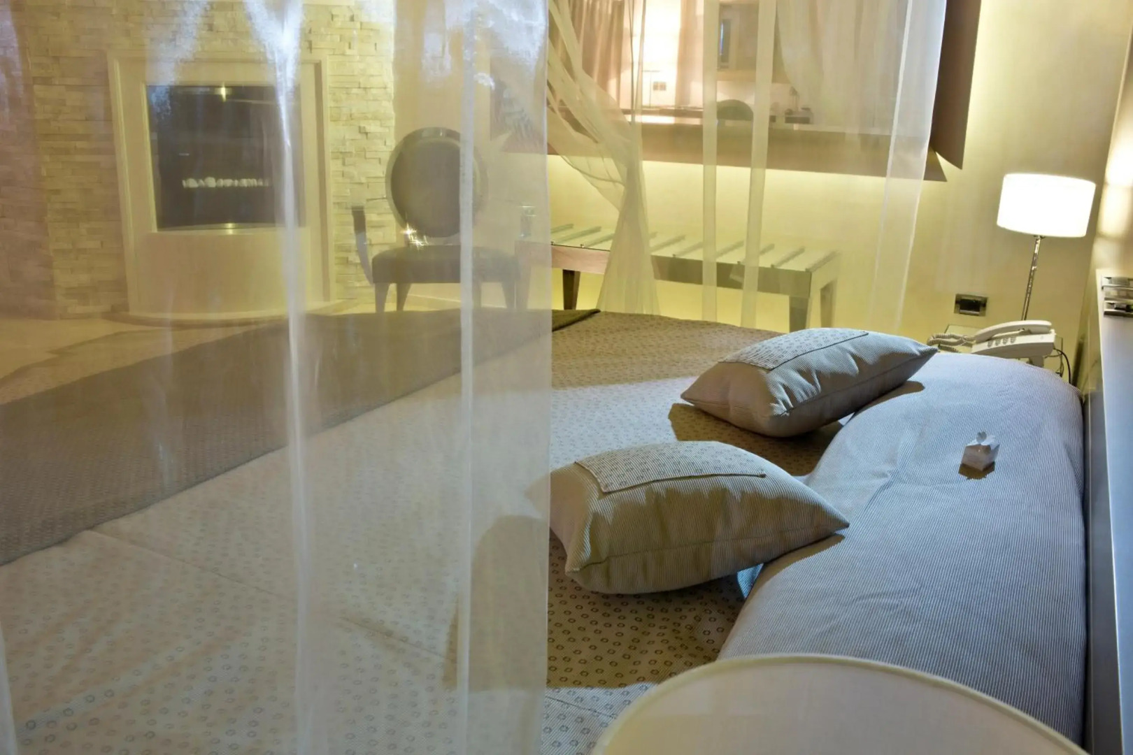 Vip's Motel Luxury Accommodation & Spa