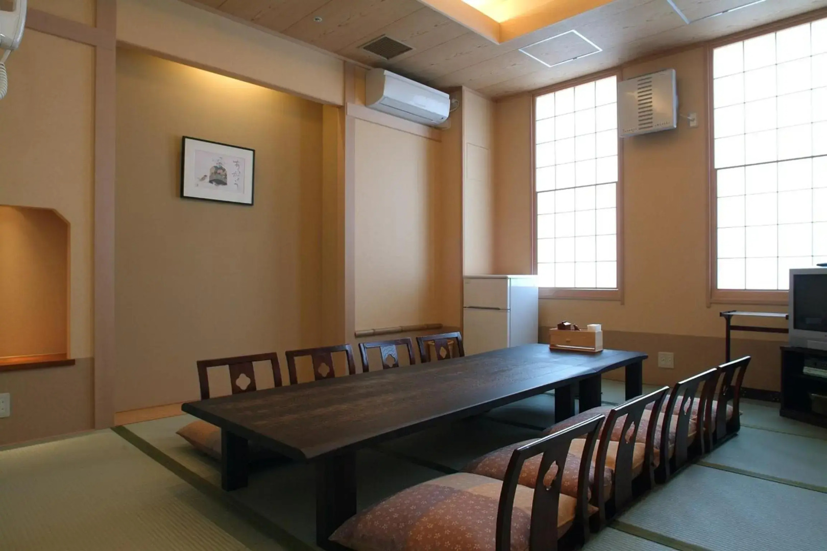 Yokohama Minamimirai Manyo-Club