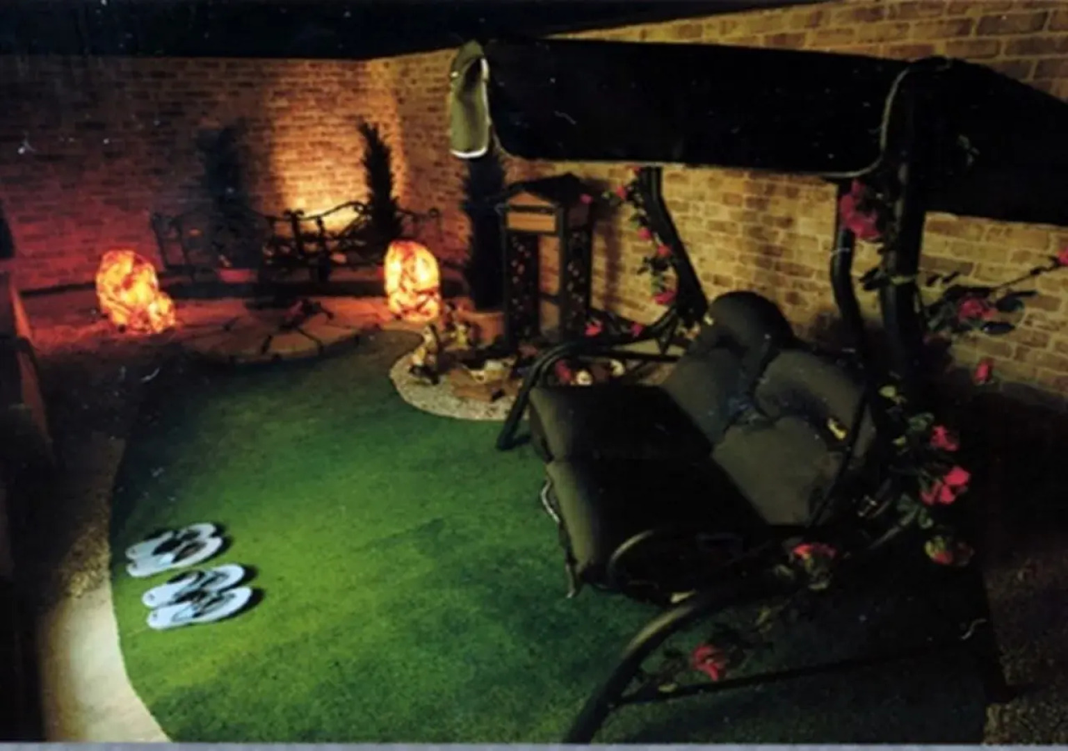 HOTEL cache - Adults Only