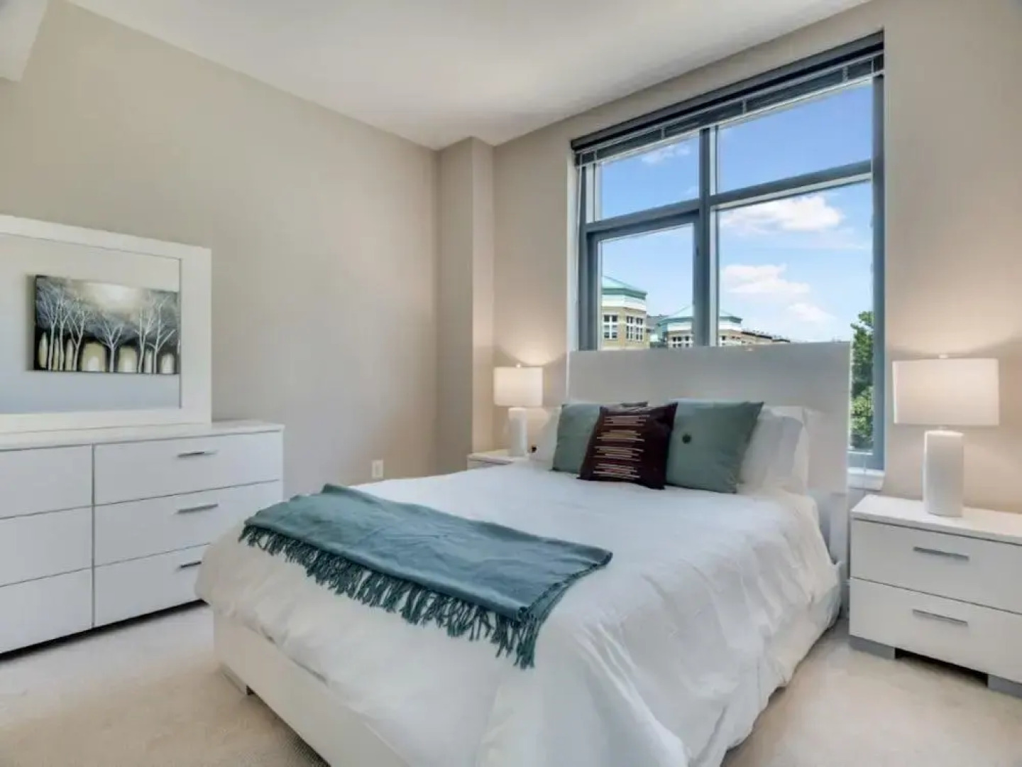 Global Luxury Suites at Town Center North