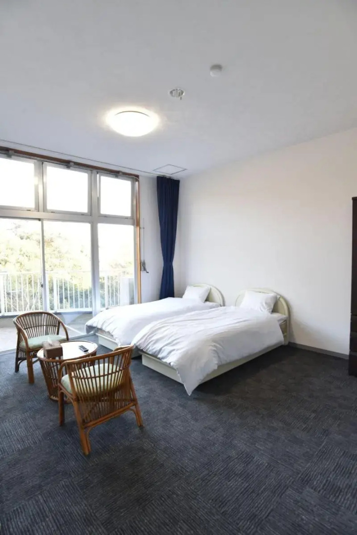 Alaise De Bale SHIRAHAMA