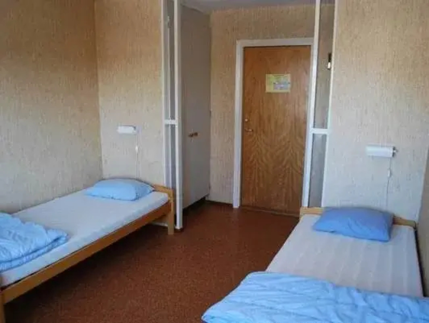 STF Ljungskile Folkhögskola Hostel and Hotel