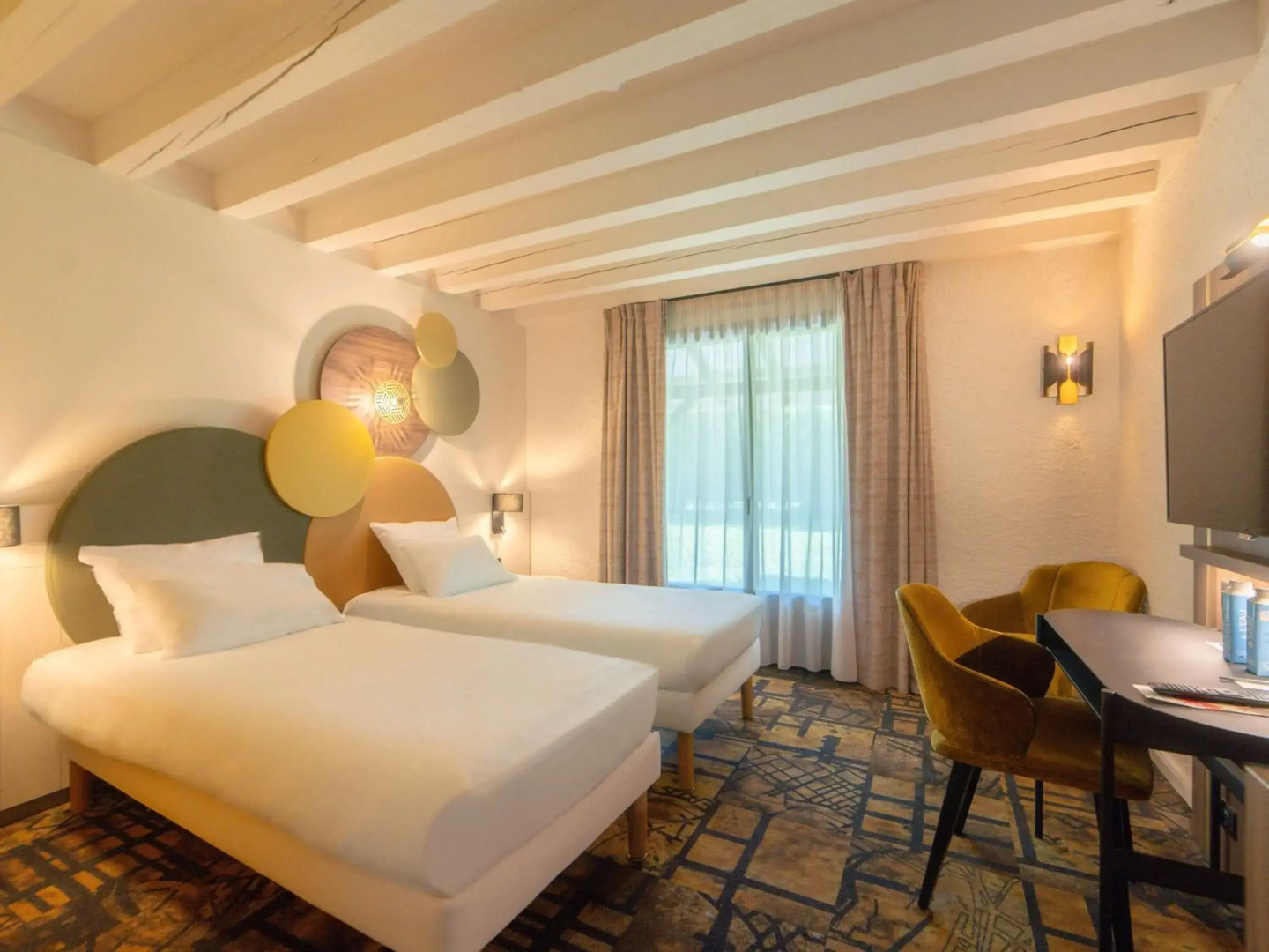 Mercure Auxerre Autoroute du Soleil