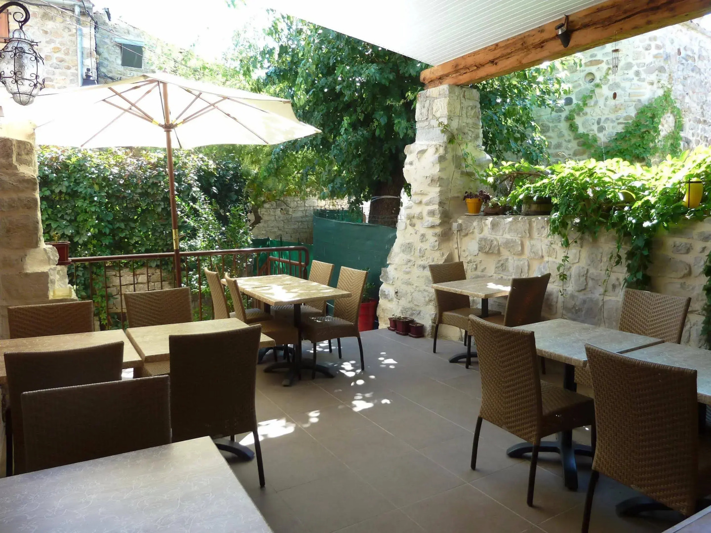 Auberge du Vieux Lanas