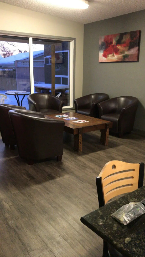 Travelodge by Wyndham Edmonton Airport