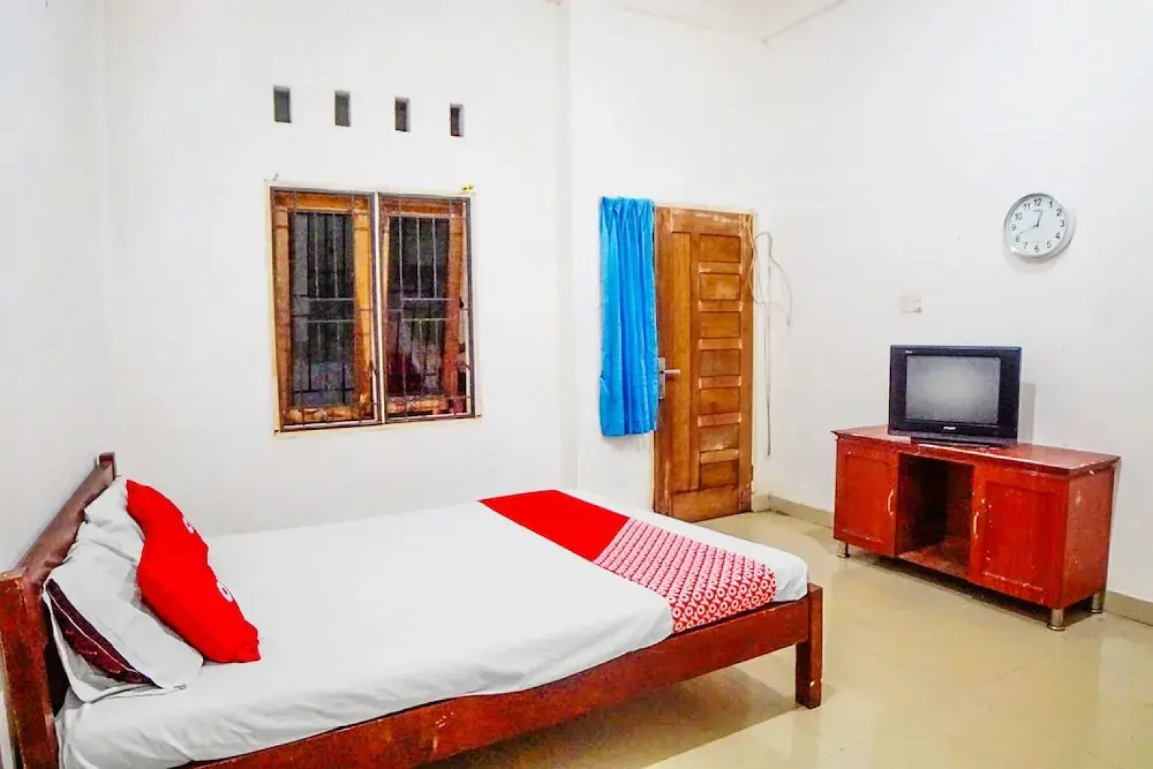 Sanina Residence by Oyo