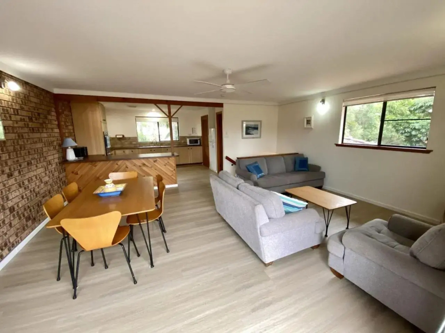 PISCES 2 of 5 Hope Cl Dunbogan