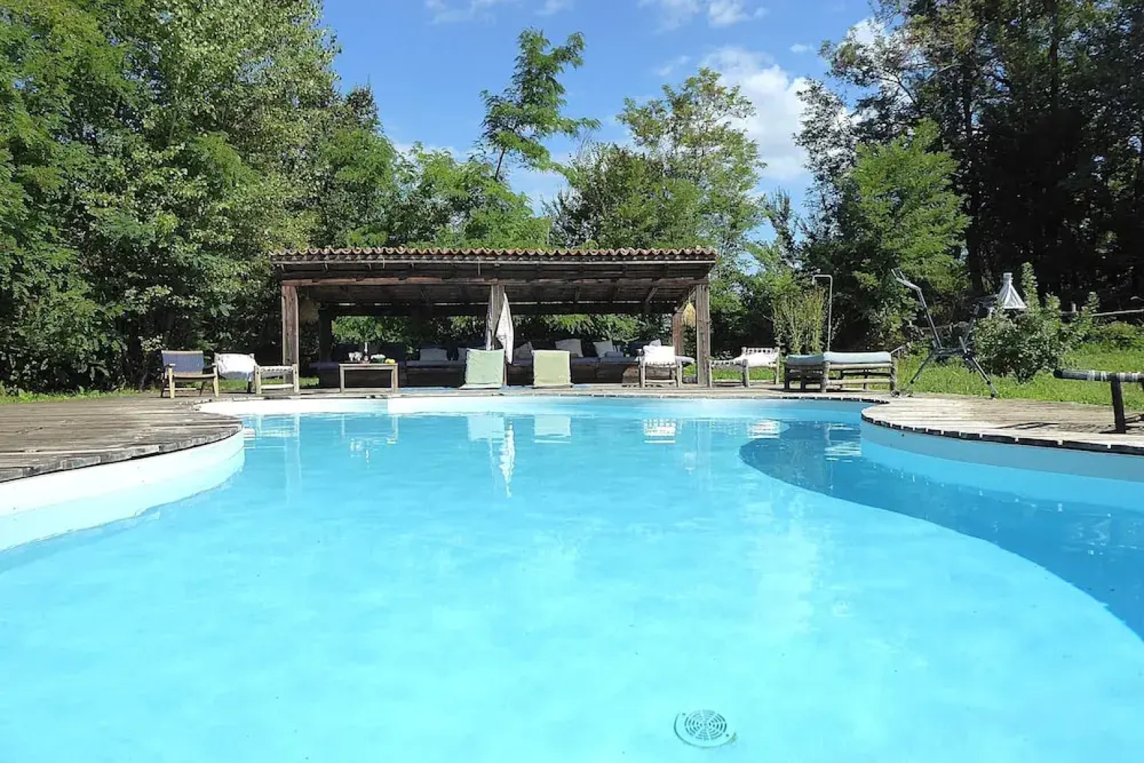 Villa Poggio Zucchino Pool Piacenza