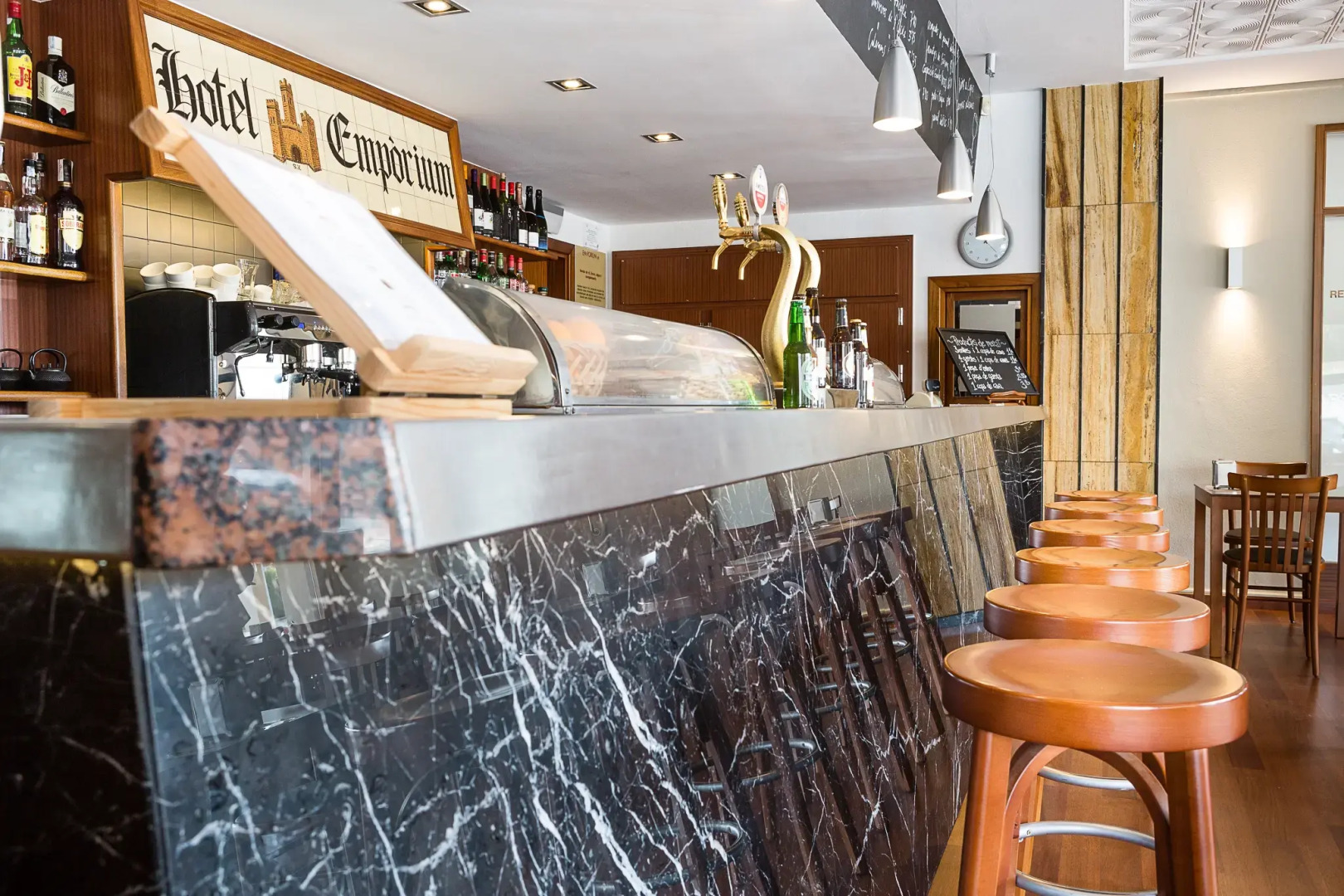 Hotel Emporium