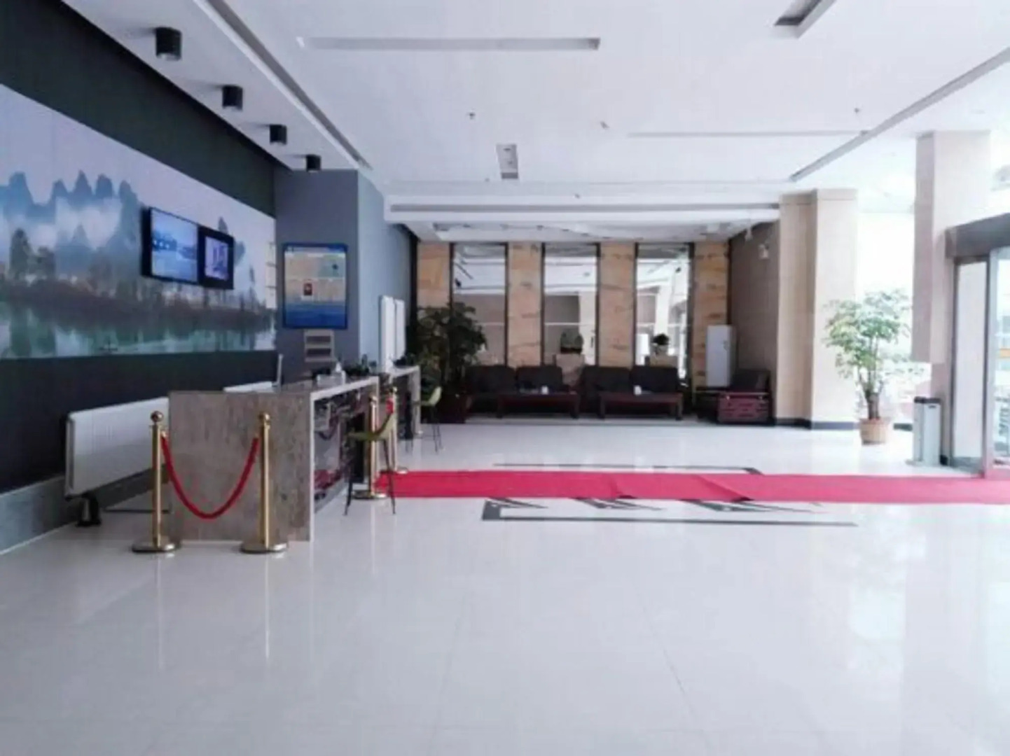 Xincun Holiday Hotel