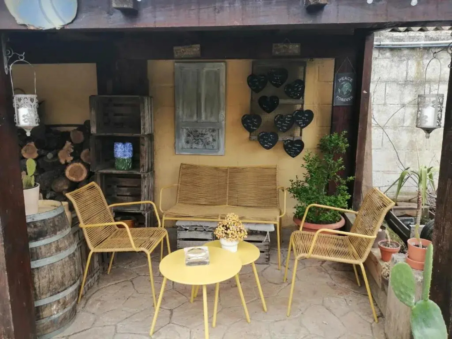 Boulevard Los Poetas