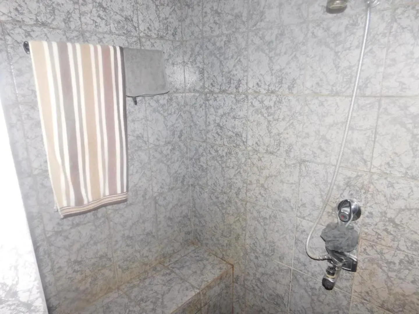 Fouriestreet 199 Bed And Breakfast - Hostel