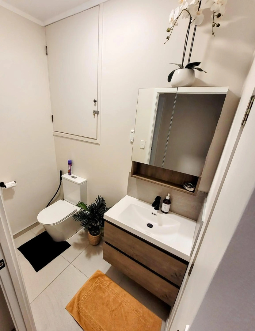 Garden Bliss & Bird Sanctuary in Paihia Estuary